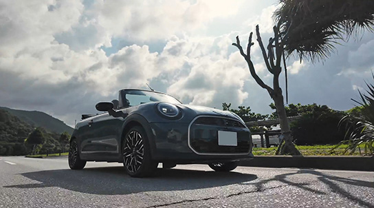 小さなボディに詰め込まれた、走りへのこだわり。