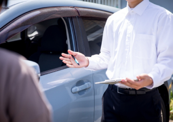 STEP 2　各営業所でのレンタカー受け取り