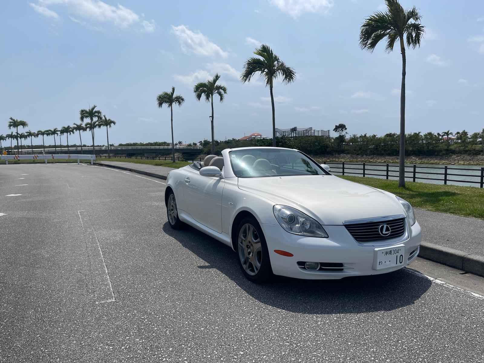 【無料送迎付き】オープンカーで沖縄を満喫　電動開閉なので急な雨でも楽々閉まります *夜到着便送迎対応