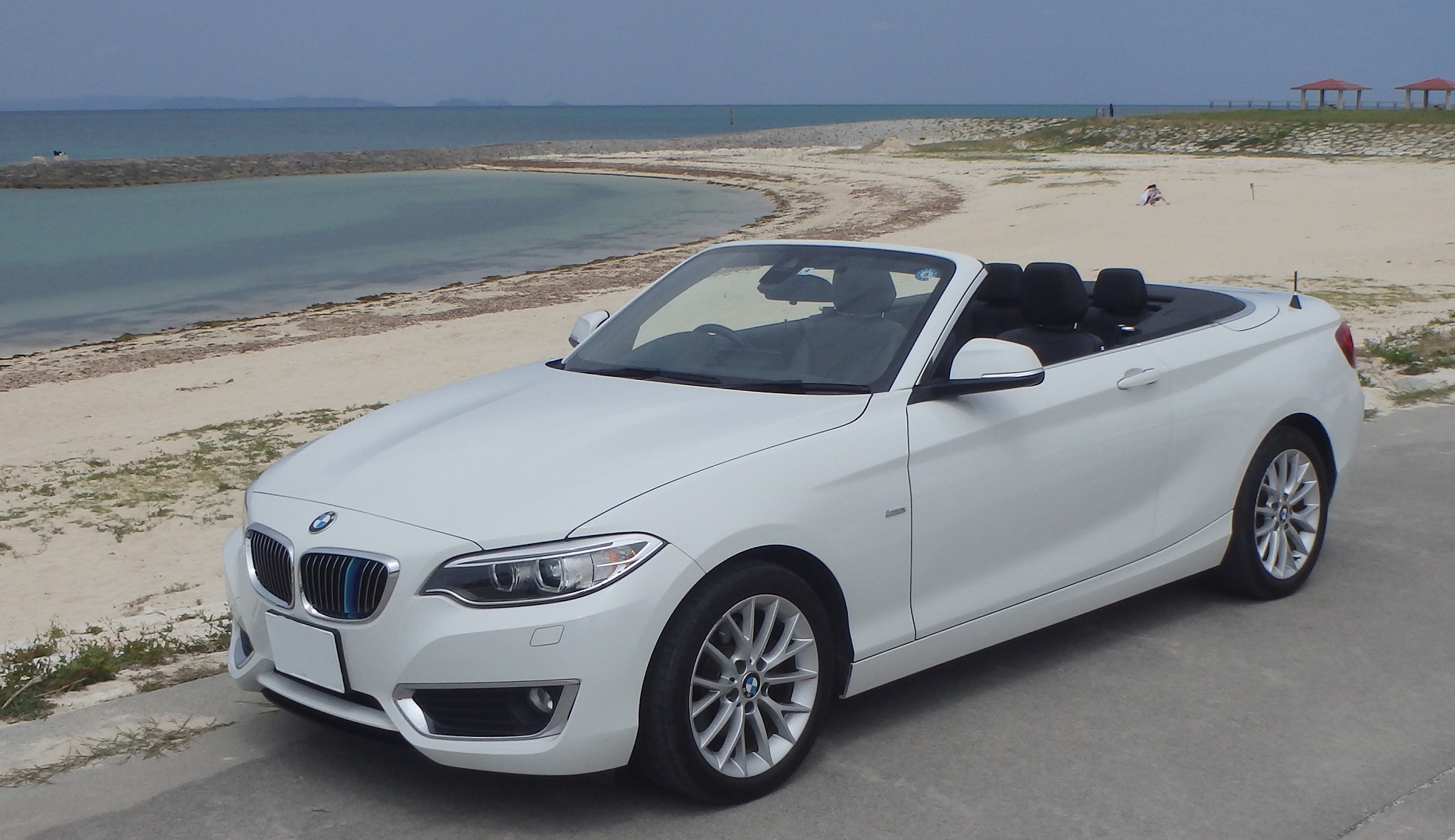 BMW２２０③■沖縄本島那覇支店　那覇空港・モノレール小禄駅■