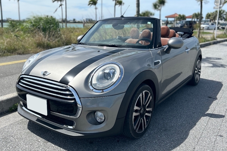 【空港送迎付き】MINIオープンカー｜4人乗り｜　風を感じる開放的なドライブ体験☆ 2-6