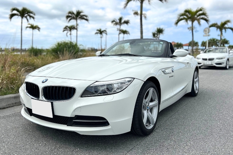 【空港送迎付き】BMW　Z4　2人乗りオープンカー！