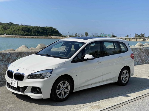 BMW 218i　Ｍスポーツ　7人乗り　2泊目以降は５０％OFF！　連泊で更にお得！！！